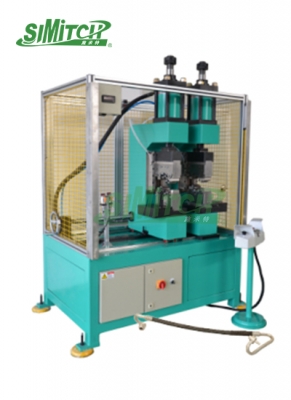 Double end hose riveting machine